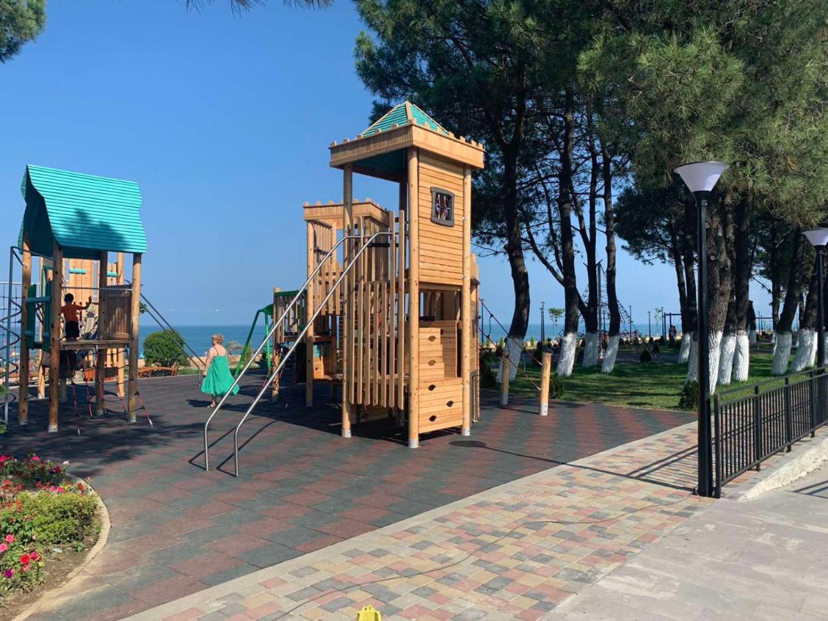 Guest House Kobuleti Exterior foto